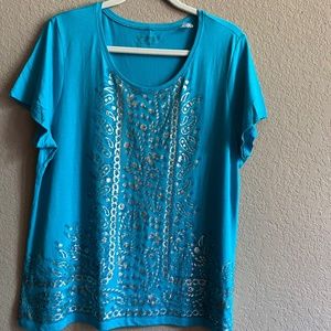 Zenergy by Chico’s.  Teal blue with gold paisley design. Size 3.